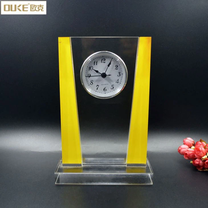 Customized Clear Desktop Acrylic Clock
