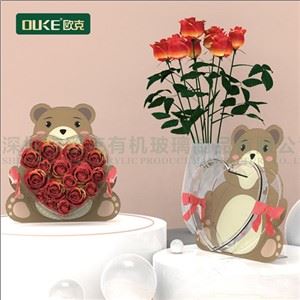 جعبه هدیه گل اکریلیک شکل قلب